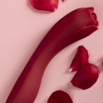 Gulaabo – The Rose Sucking All-in-one Vibrator